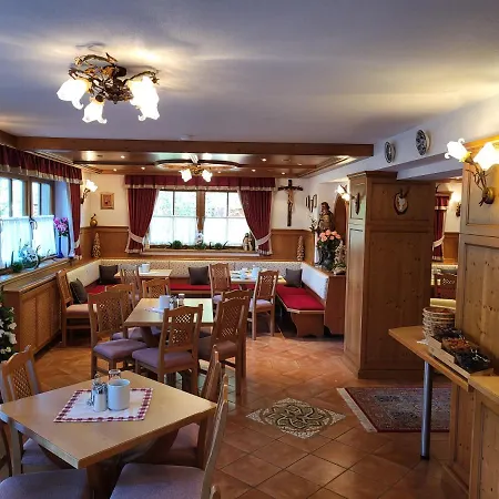 Hotel Garni Trenkenbach Schladming