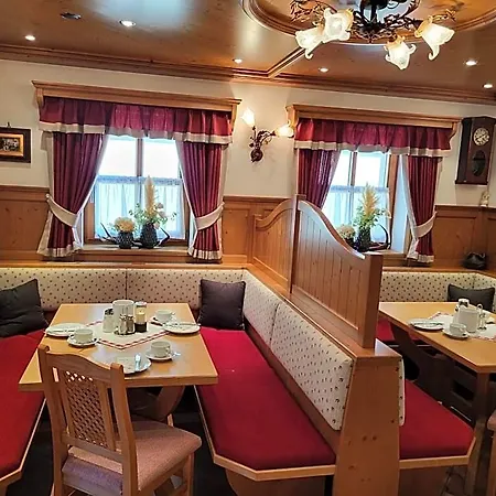 Garni Trenkenbach 4* Schladming
