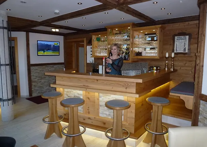 Hotel Garni Trenkenbach 4*